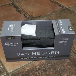 Van Heusen Slippers